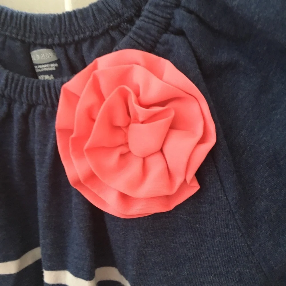 FINAL MARKDOWN GIRLS old navy dress 4t